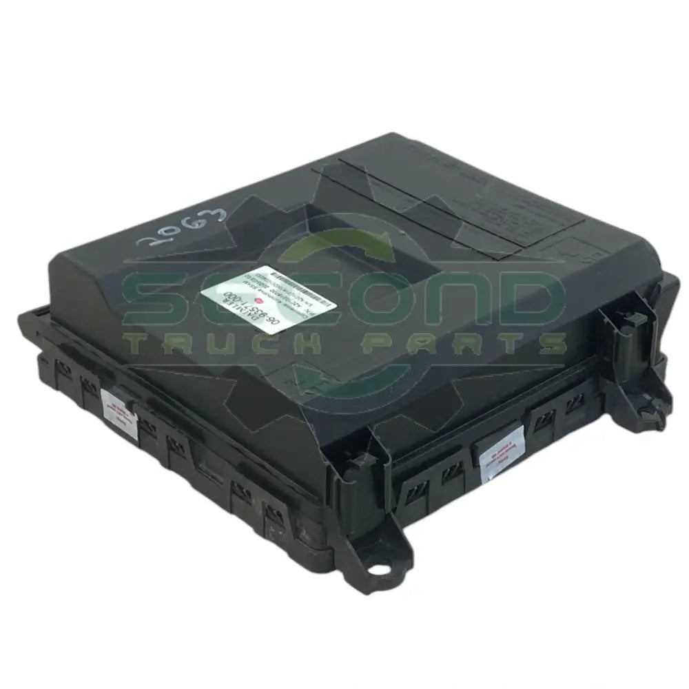 06-93571-000 Genuine Freightliner Fuse Box - Fuse Boxes