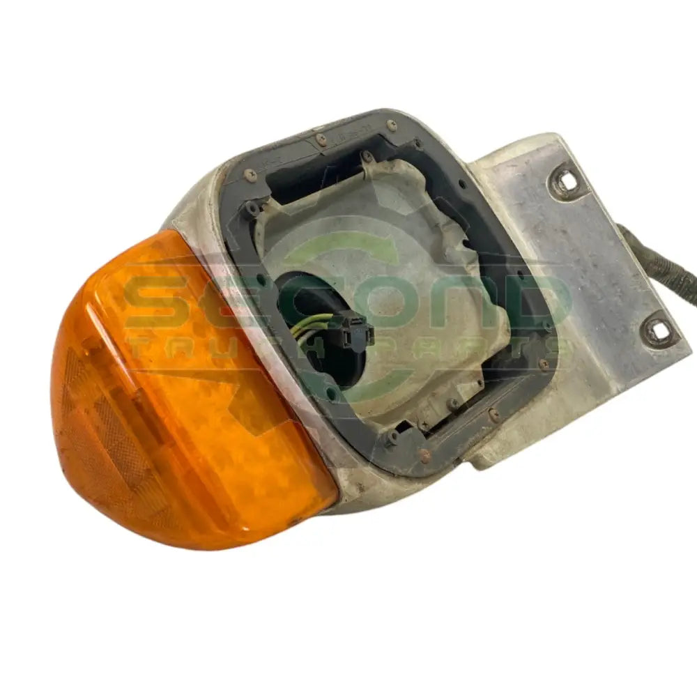 16-07327M001 R Genuine Peterbilt Right Side Headlamp - Headlights