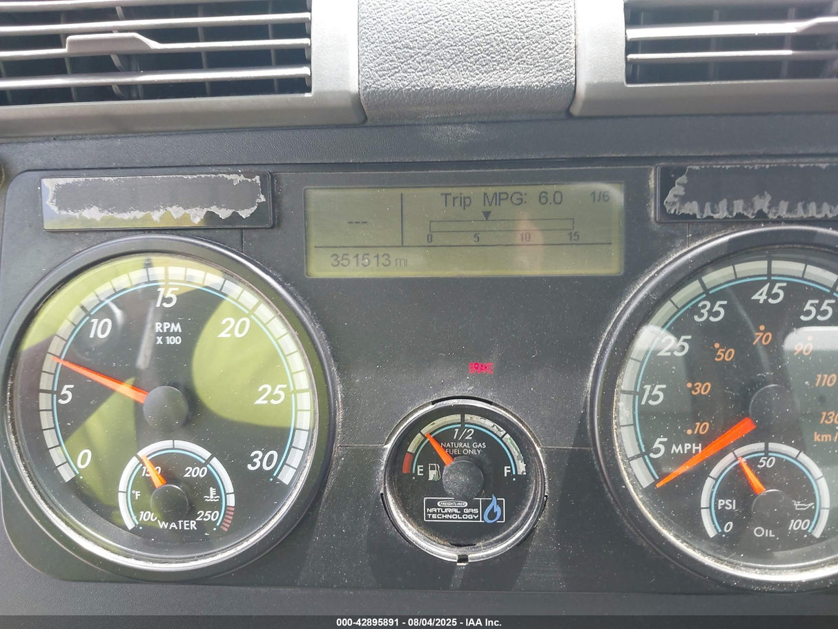 2015 Freightliner Cascadia - Second Truck Parts