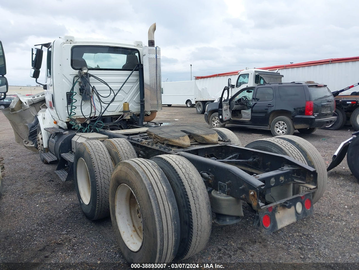 DS404 Genuine International Front Rear Differential Assembly 3.9 Ratio - Second Truck Parts