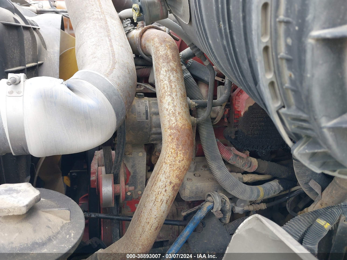 2009 INTERNATIONAL 8600 3.9 RATIO - Second Truck Parts