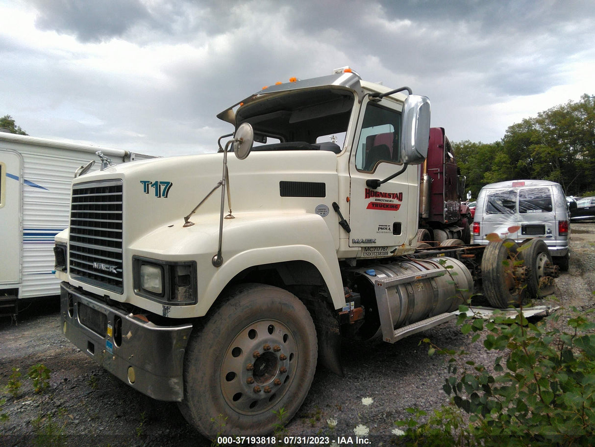 2013 MACK CXU613 RATIO 3.91 - Second Truck Parts