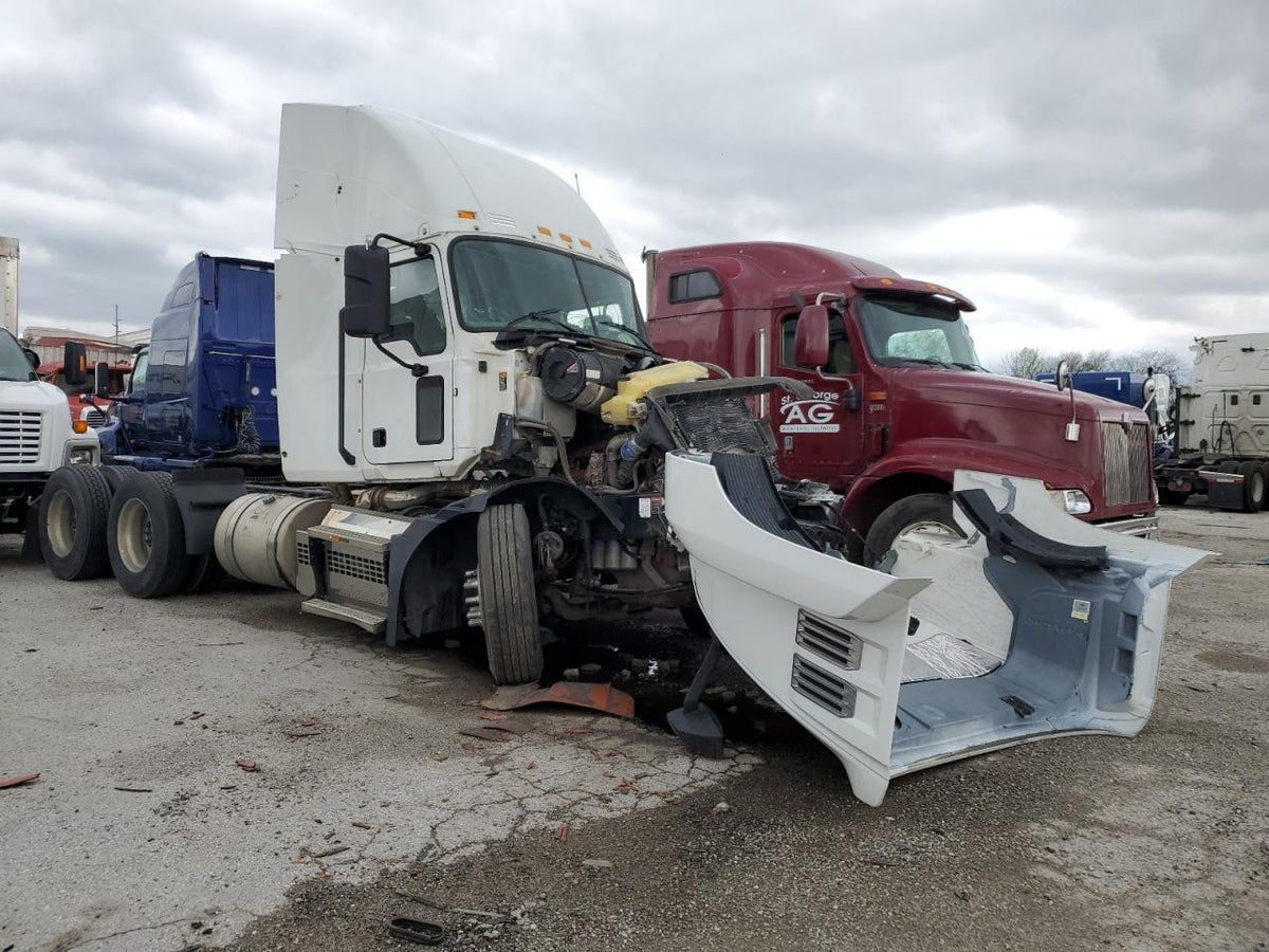 2019 Mack Anthem White - Second Truck Parts