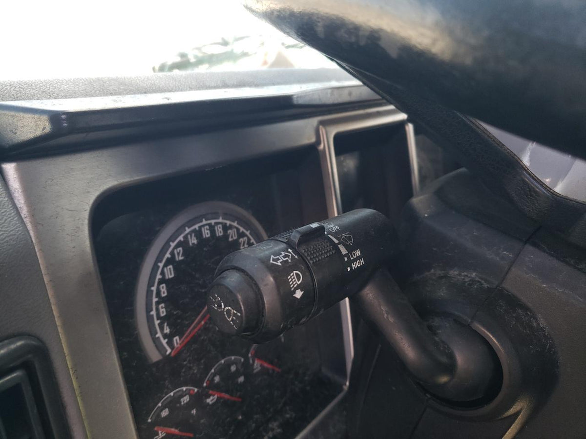 2019 Mack Anthem White - Second Truck Parts