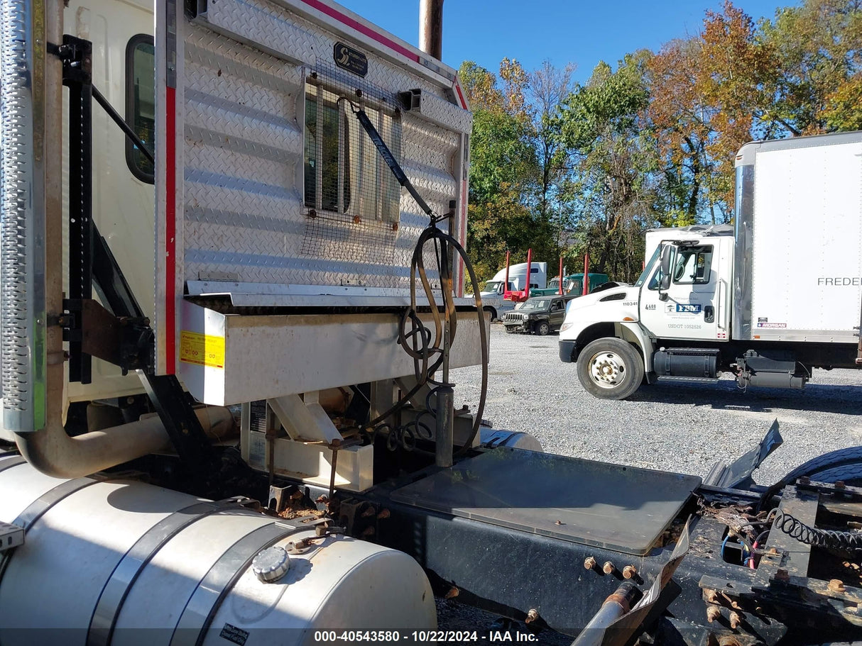 2022 MACK PINNACLE - Second Truck Parts