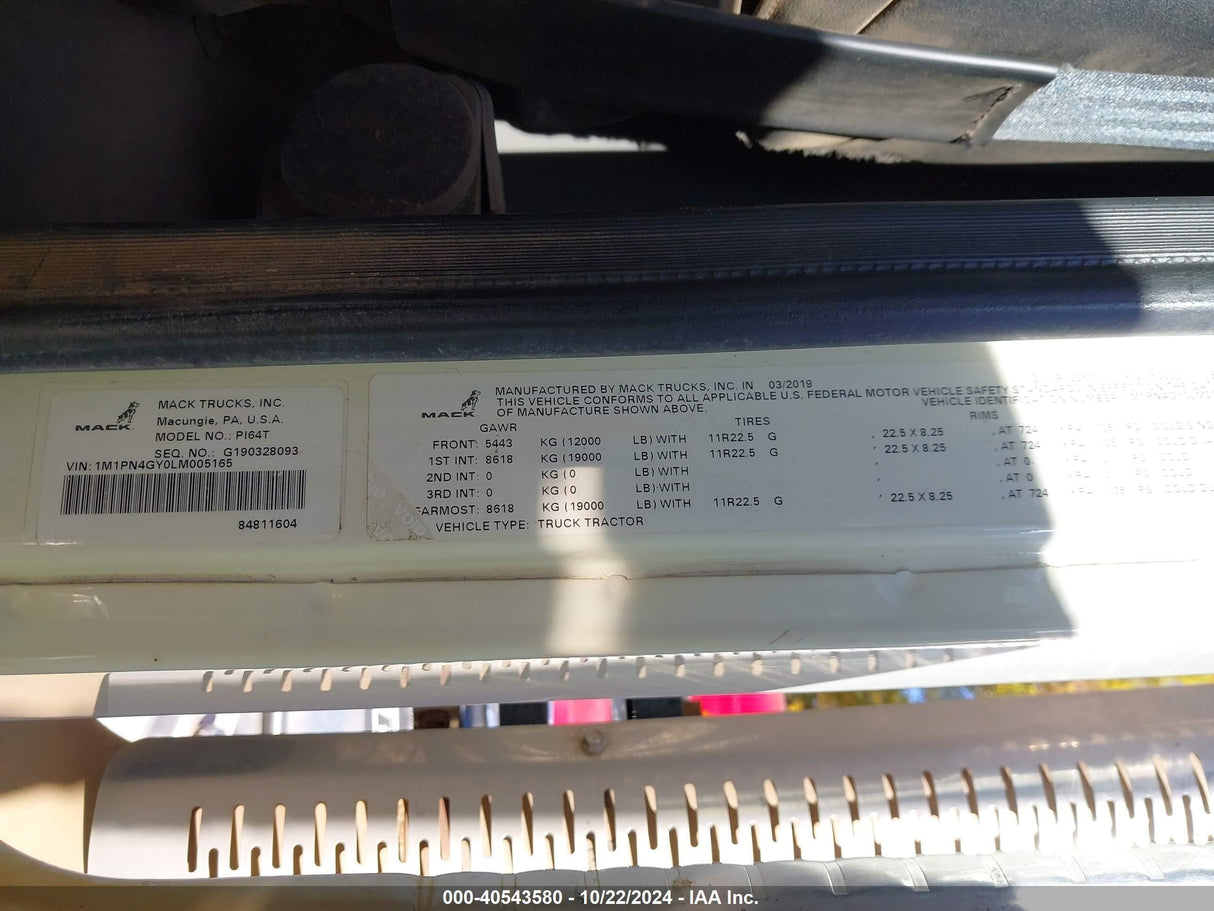 2022 MACK PINNACLE - Second Truck Parts