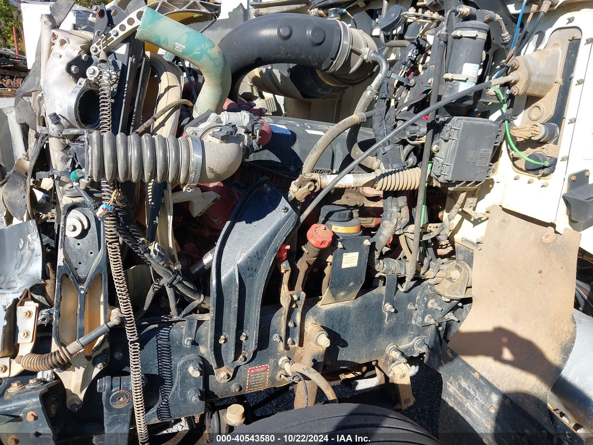 2022 MACK PINNACLE - Second Truck Parts