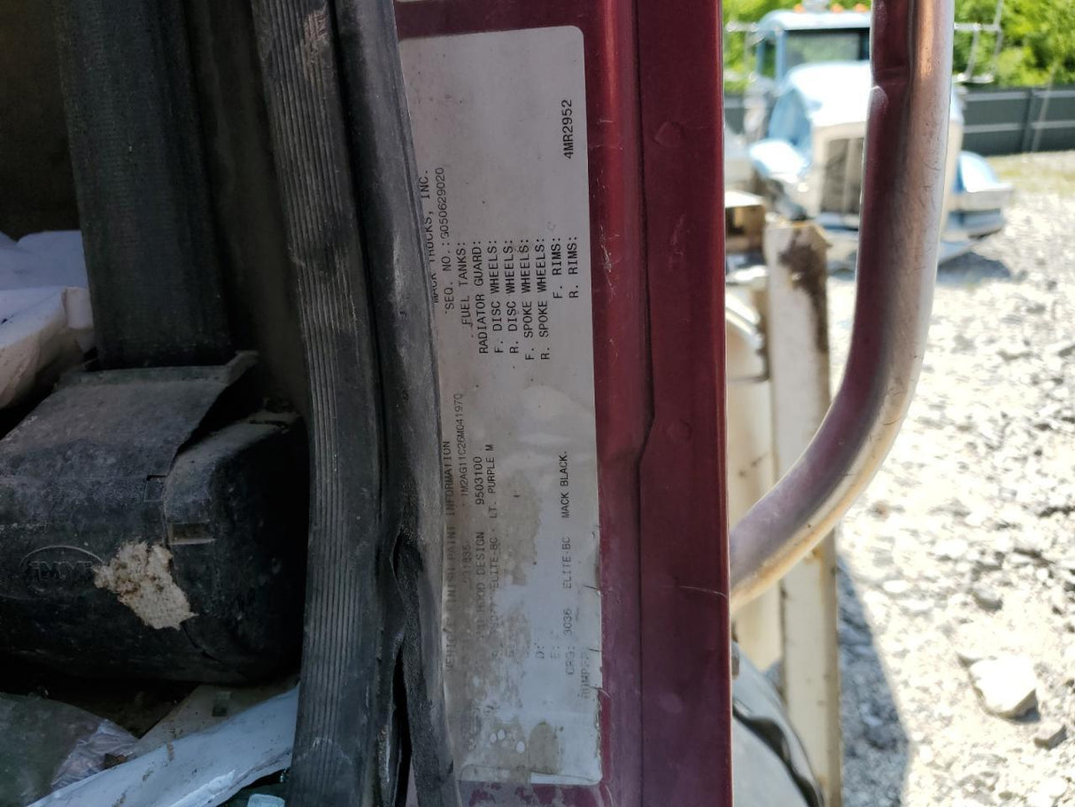 2006 MACK CV713 - Second Truck Parts