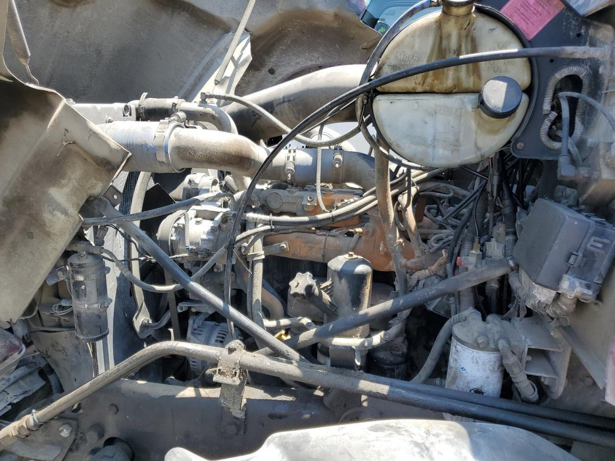2006 MACK CV713 - Second Truck Parts
