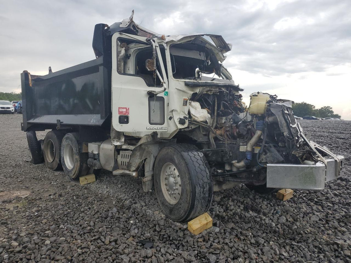 2016 MACK GU813 - Second Truck Parts