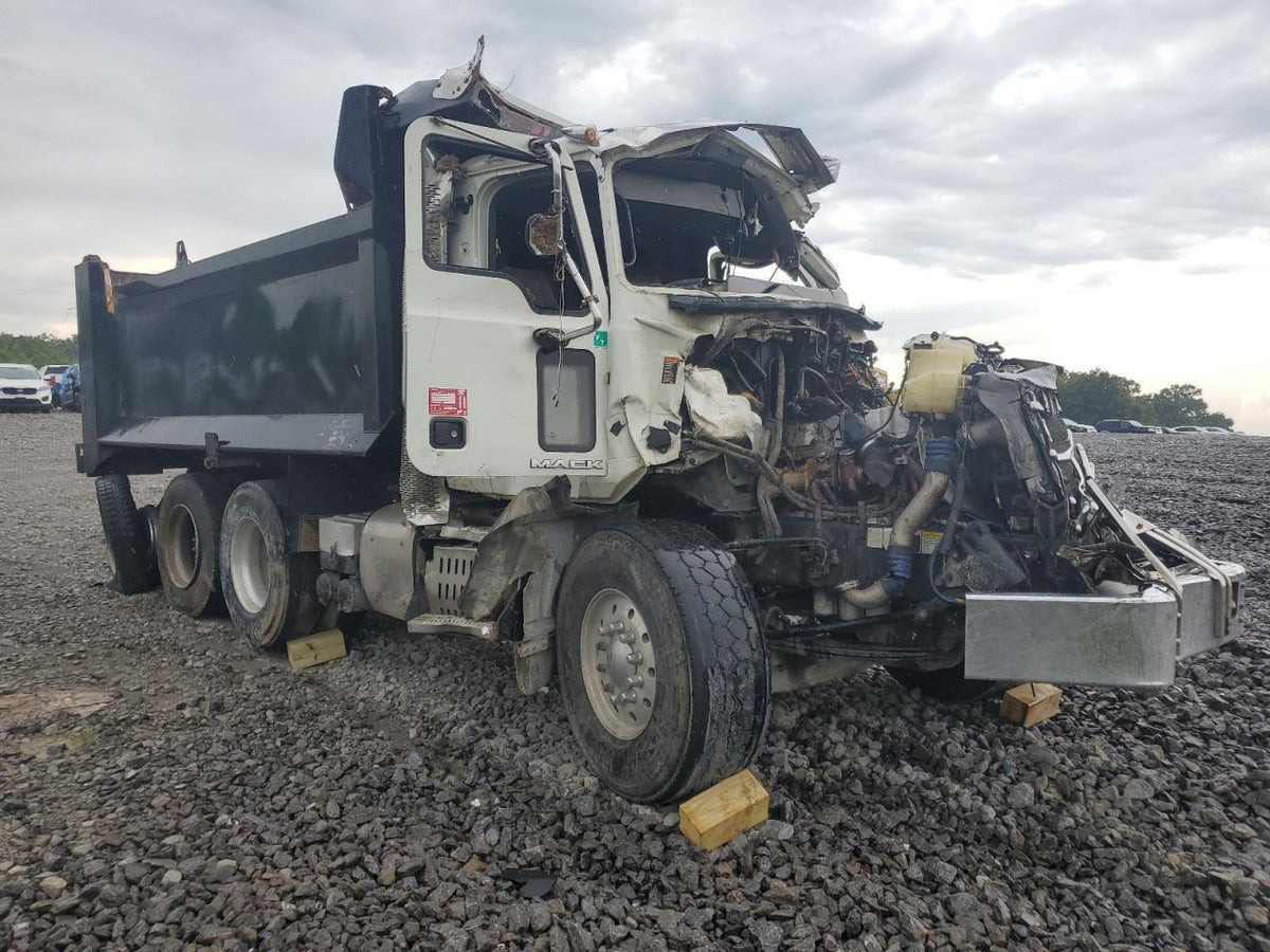 2016 MACK GU813 - Second Truck Parts