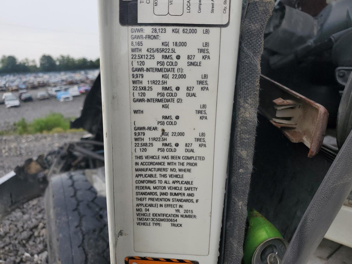 2016 MACK GU813 - Second Truck Parts