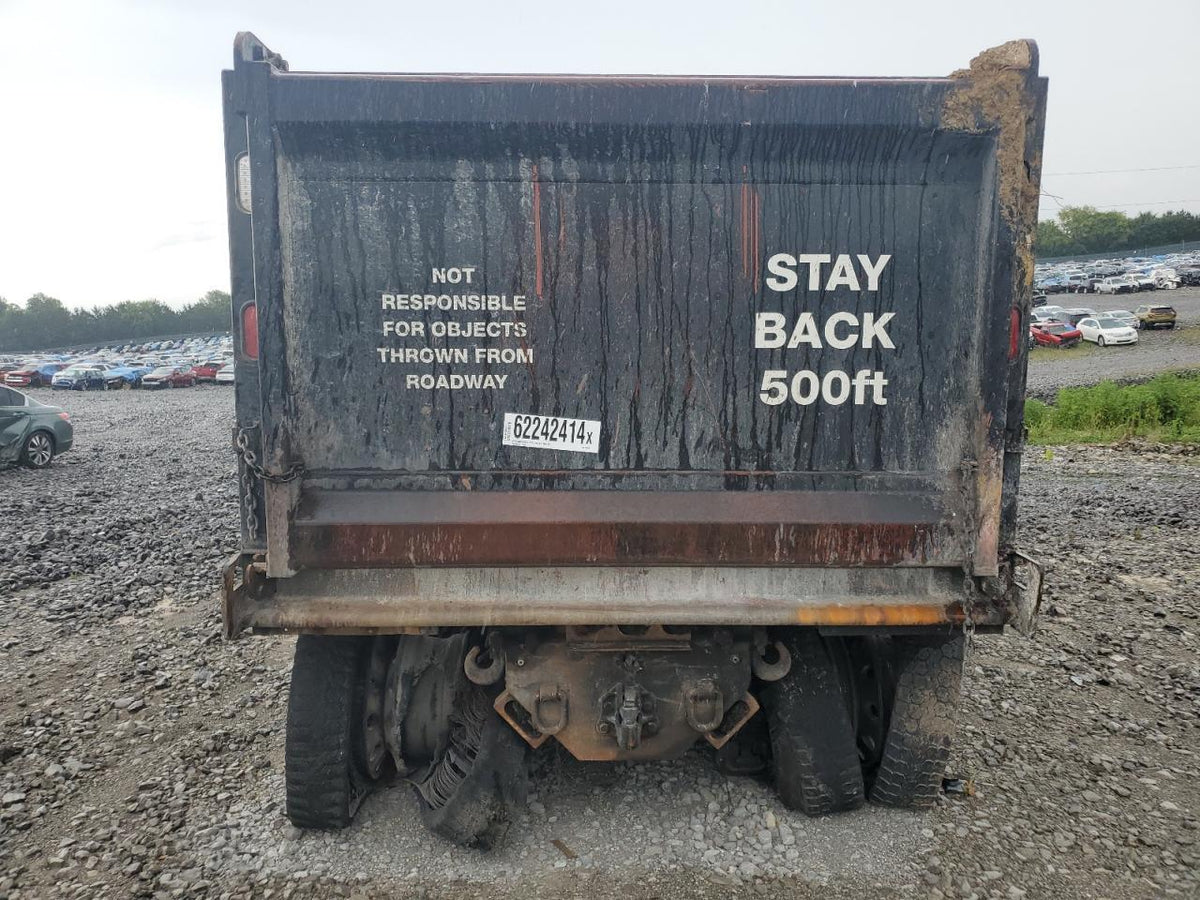 2016 MACK GU813 - Second Truck Parts