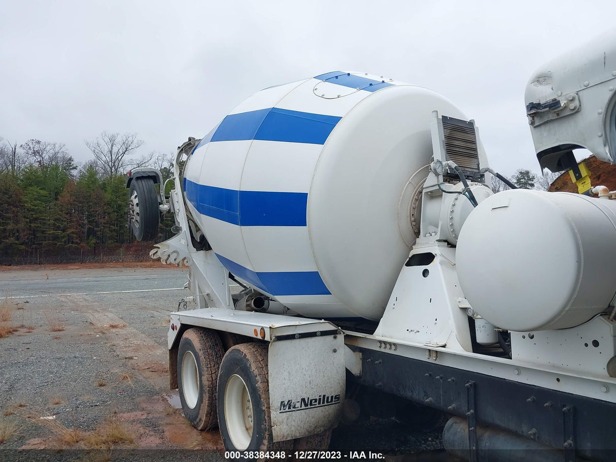 2015 PETERBILT 365 5.63 RATIO - Second Truck Parts