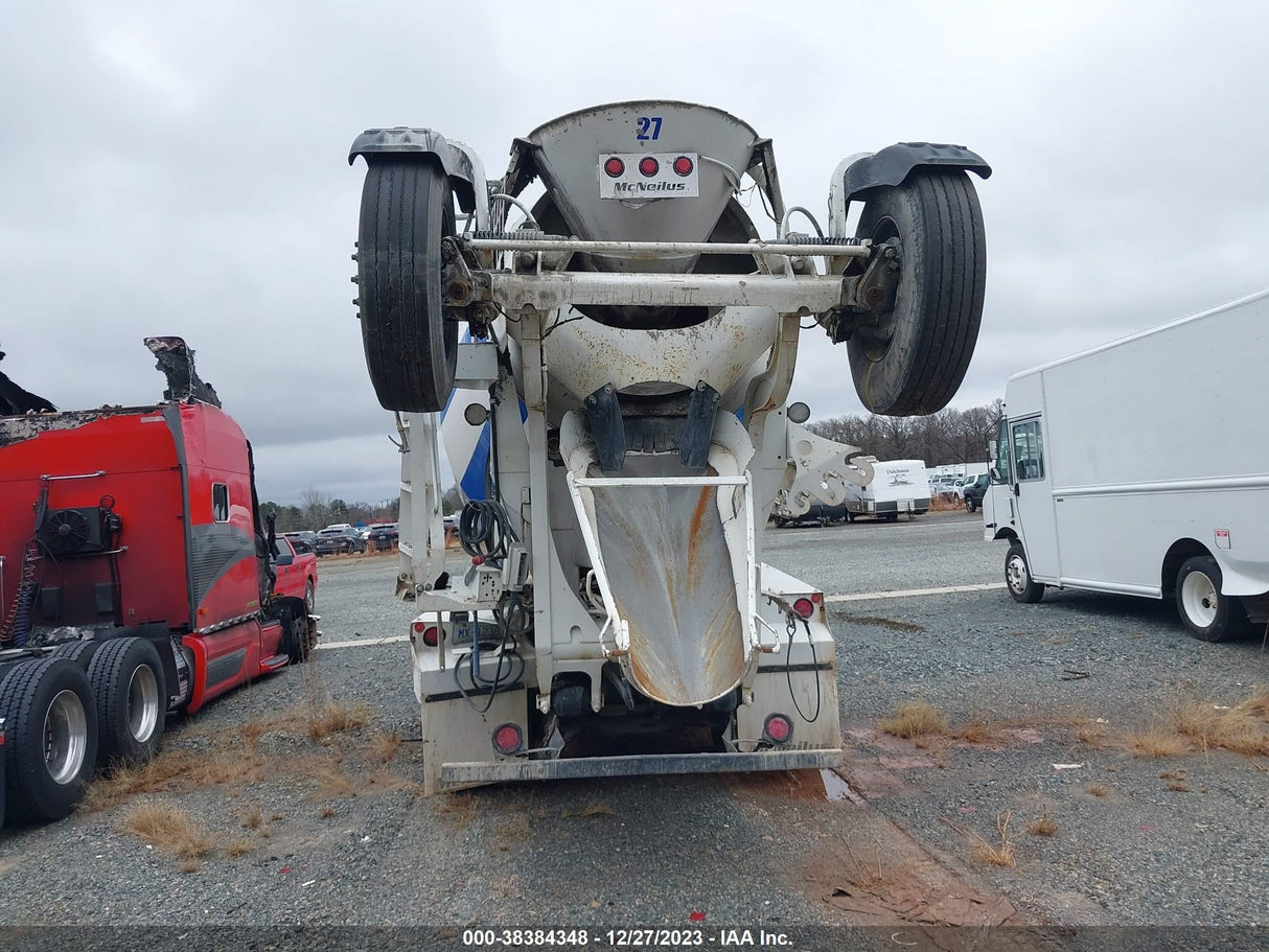 2015 PETERBILT 365 5.63 RATIO - Second Truck Parts