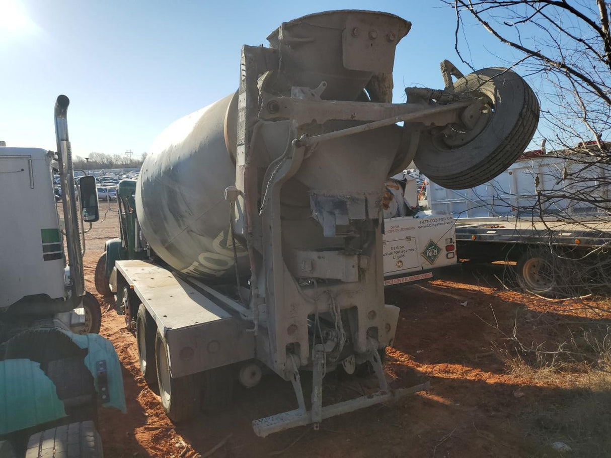 2015 Peterbilt Conventional 365 - Second Truck Parts