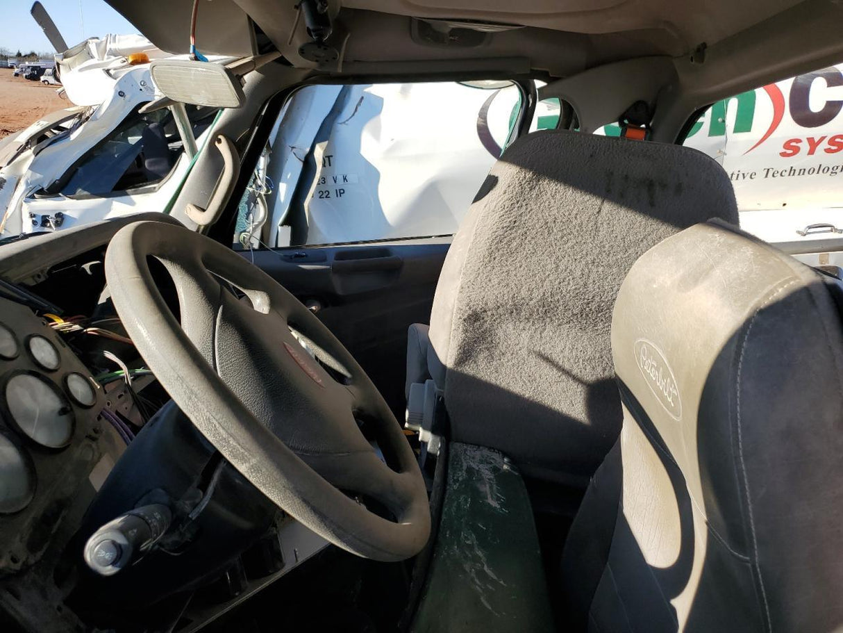 2015 Peterbilt Conventional 365 - Second Truck Parts