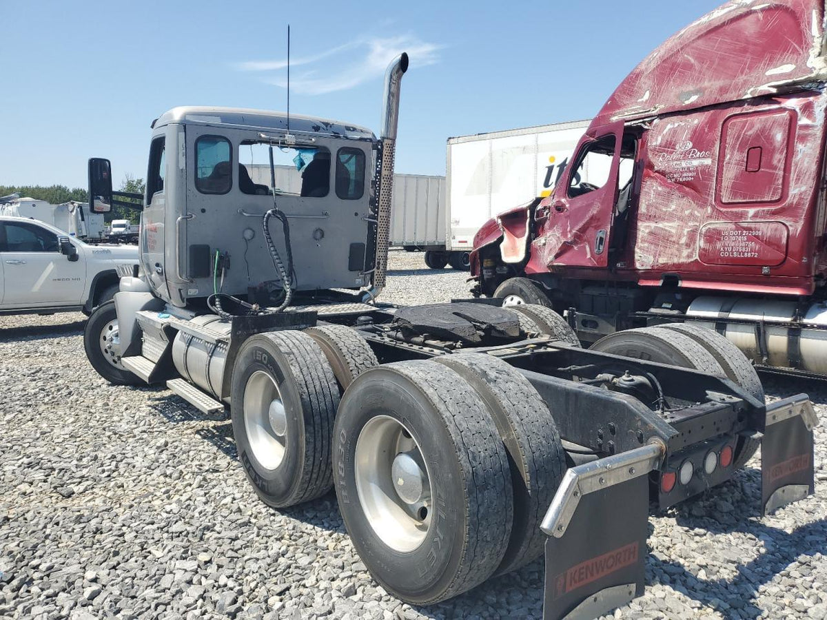 2016 Kenworth 310 - Second Truck Parts