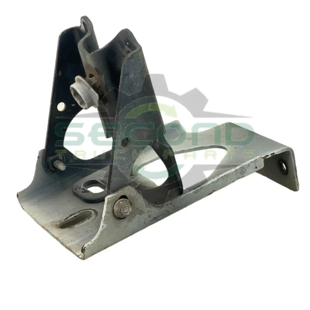20470354 Genuine Volvo Bumper Bracket - Bumper Brackets