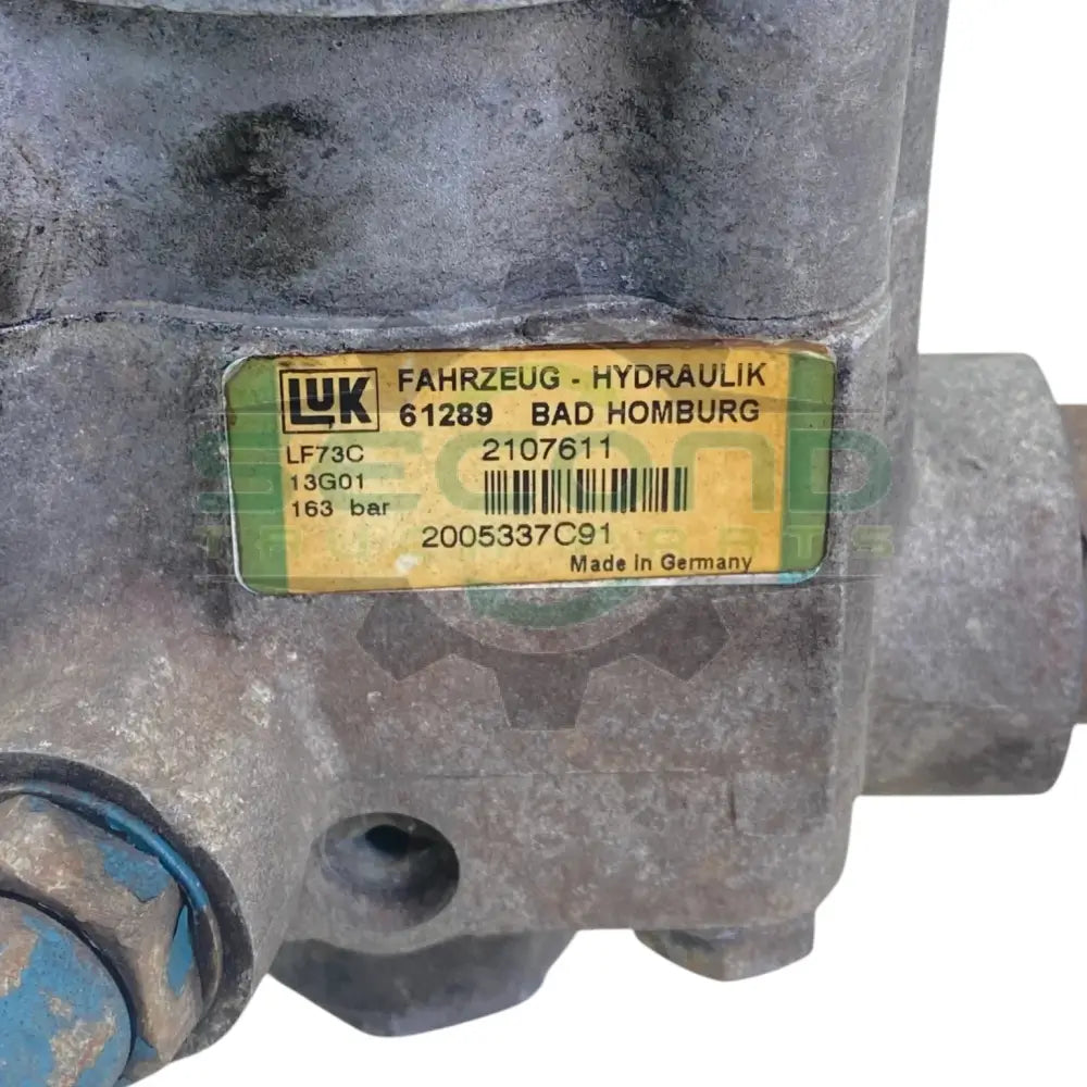 2107611 Genuine International Power Steering Pump - Power Steering Pumps