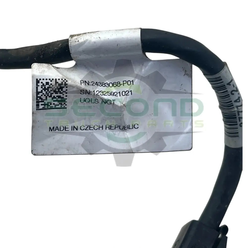 24383068 Genuine Volvo DEF Level Sensor - Second Truck Parts
