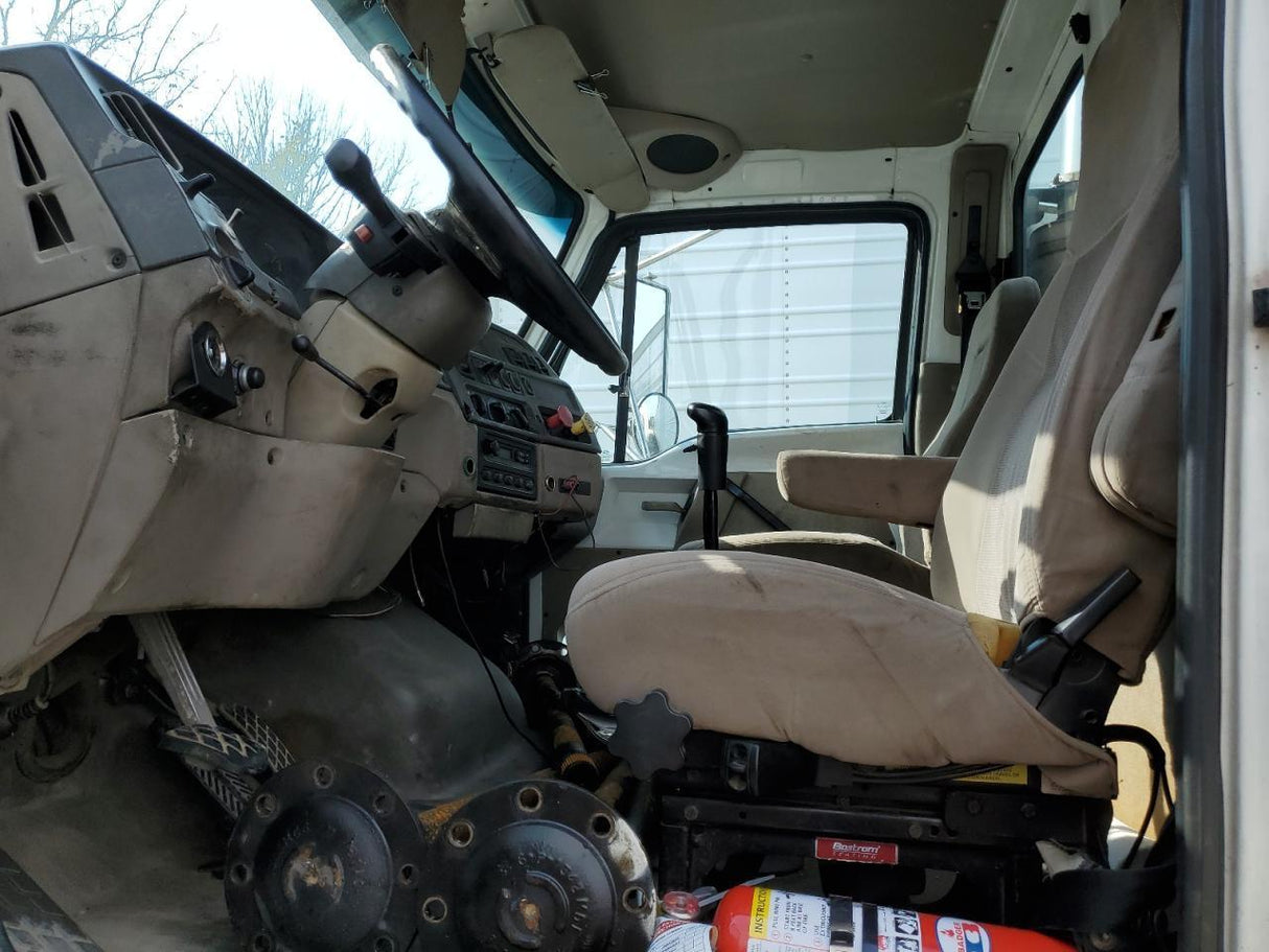 2005 STERLING AT9500 - Second Truck Parts