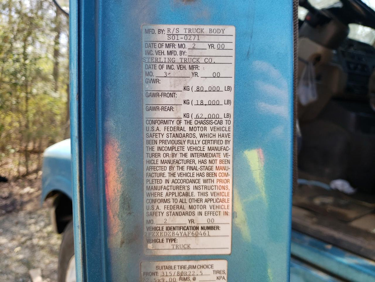 2000 STERLING LT9500 - Second Truck Parts