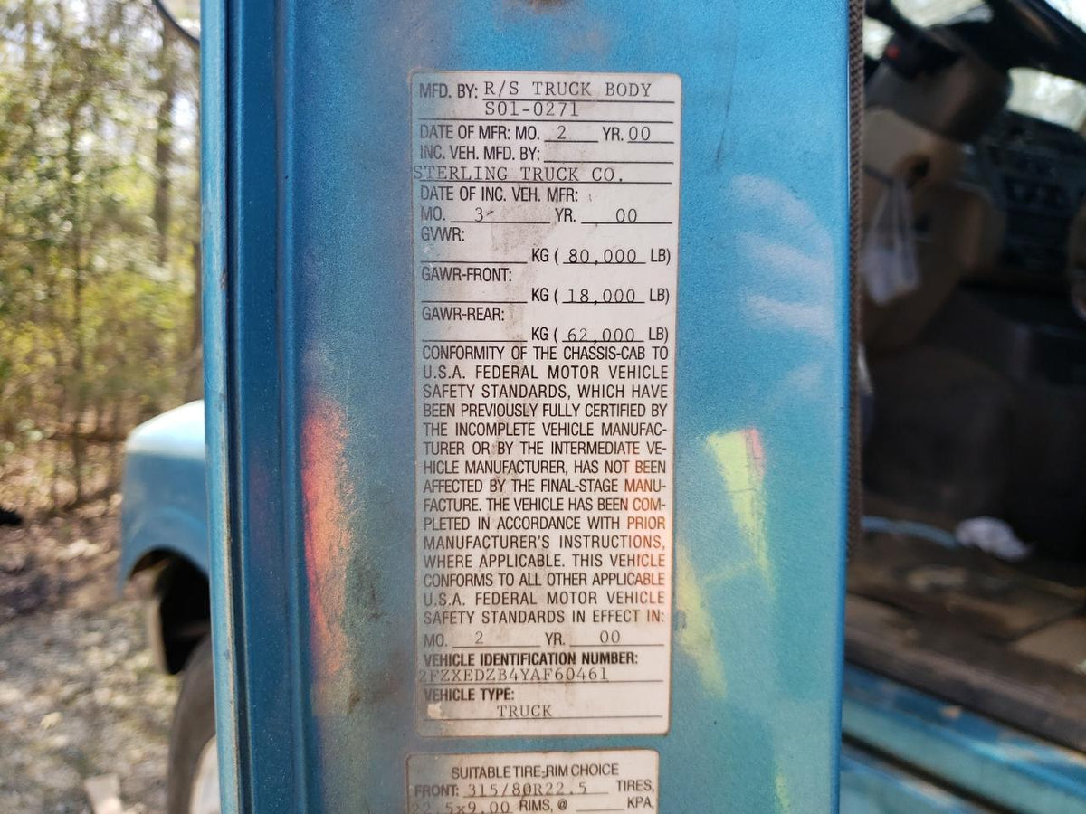 2000 STERLING LT9500 - Second Truck Parts