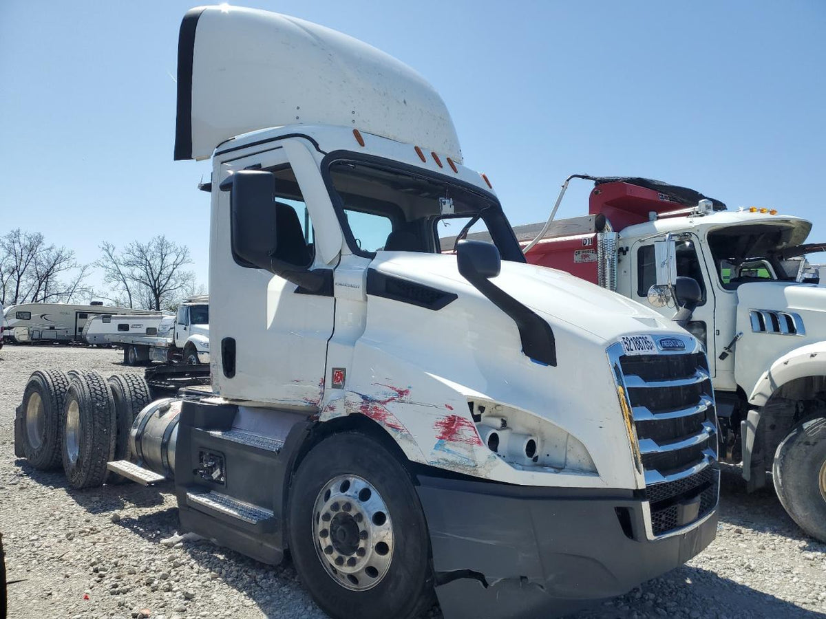 2024 Freightliner Cascadia 116 - Second Truck Parts