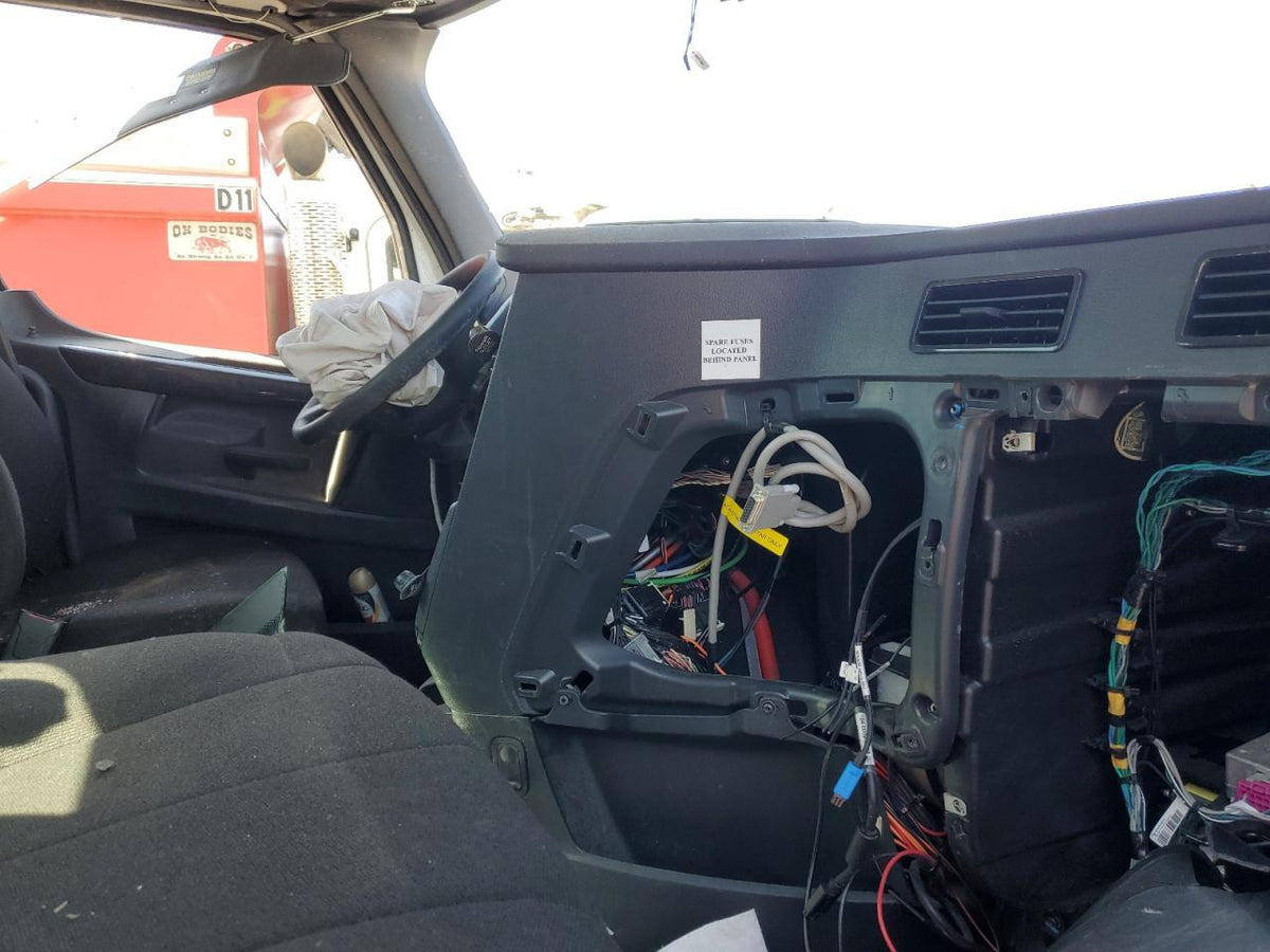 2024 Freightliner Cascadia 116 - Second Truck Parts
