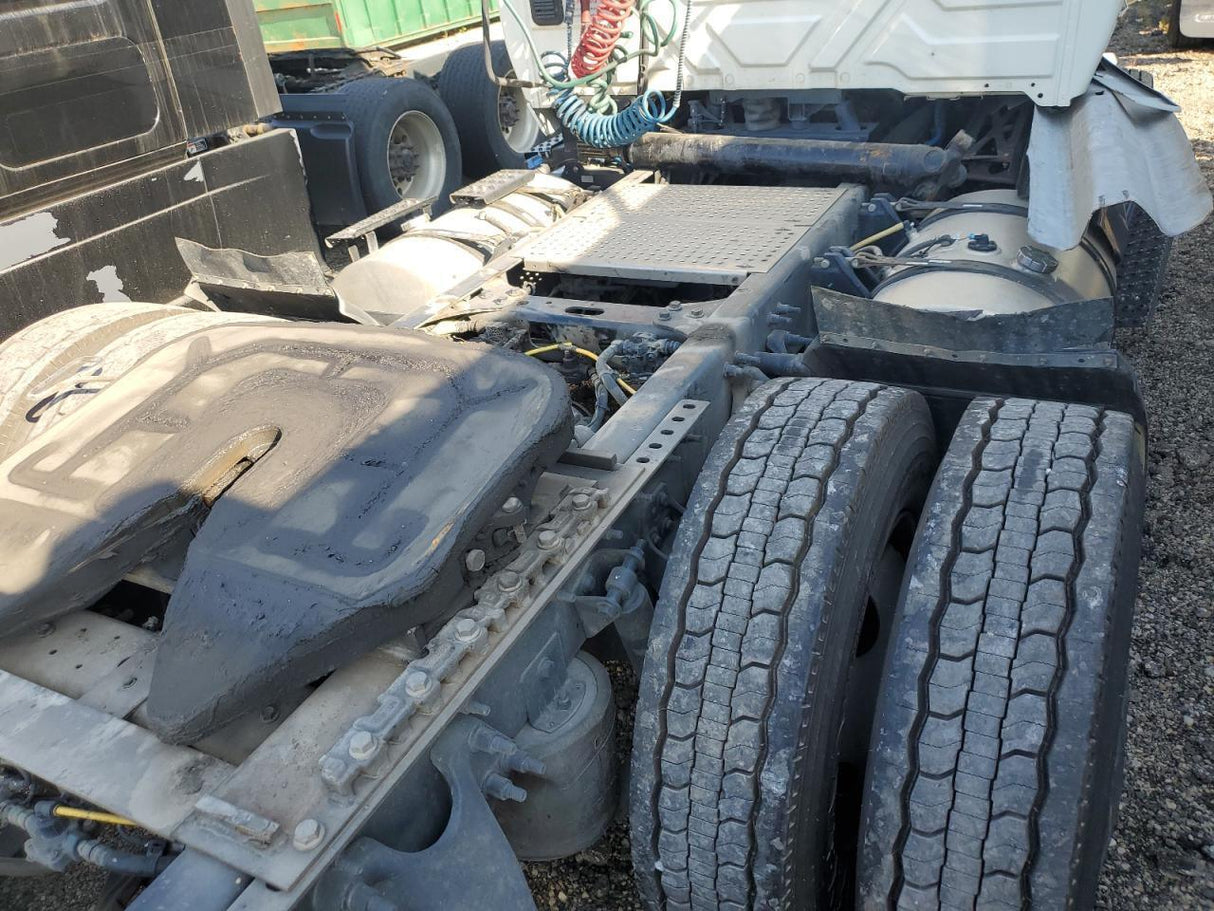 2022 INTERNATIONAL LT625 - Second Truck Parts