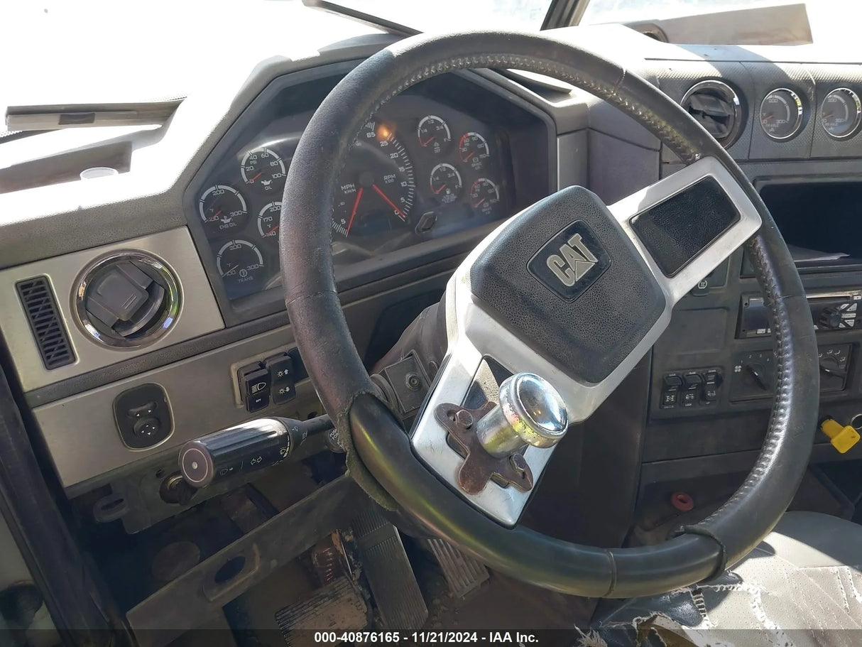 2015 International 660S - Second Truck Parts