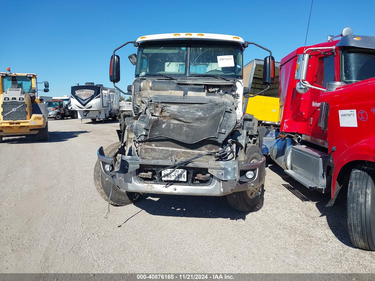 2015 International 660S - Second Truck Parts