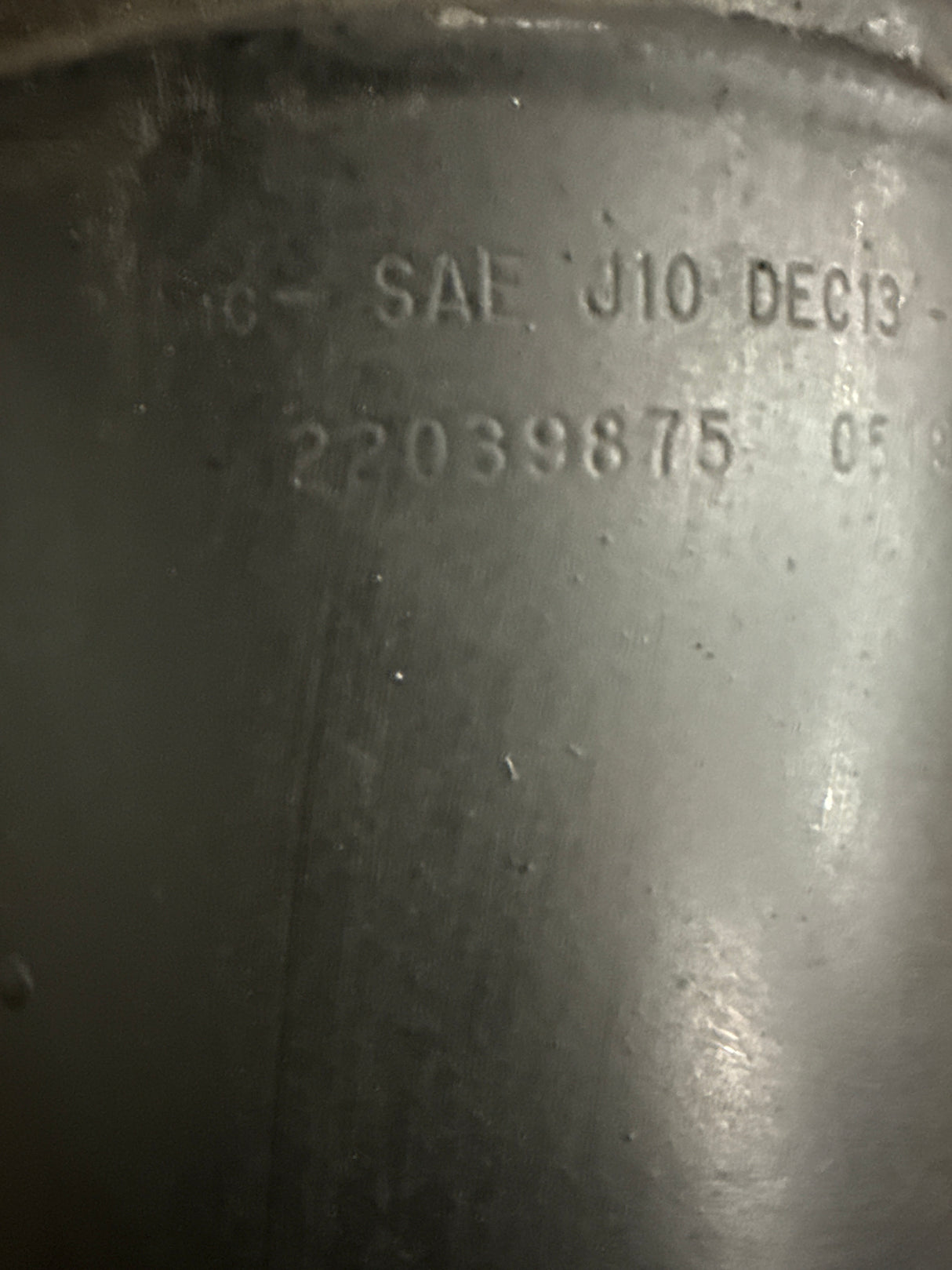 Genuine Volvo Front Right Compressed Air Tank 7.25" x 15.5"