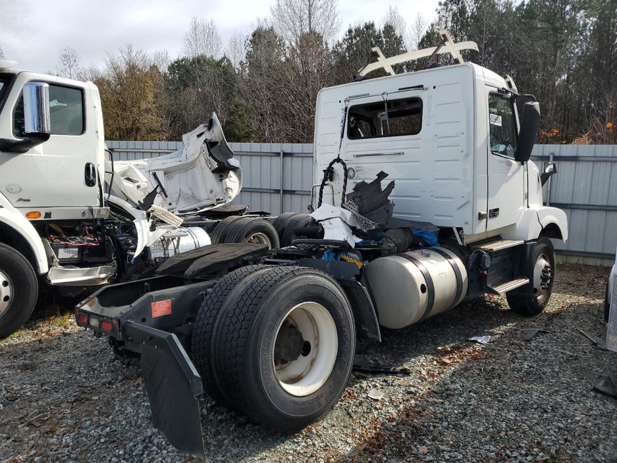 2018 Volvo VNL - Second Truck Parts