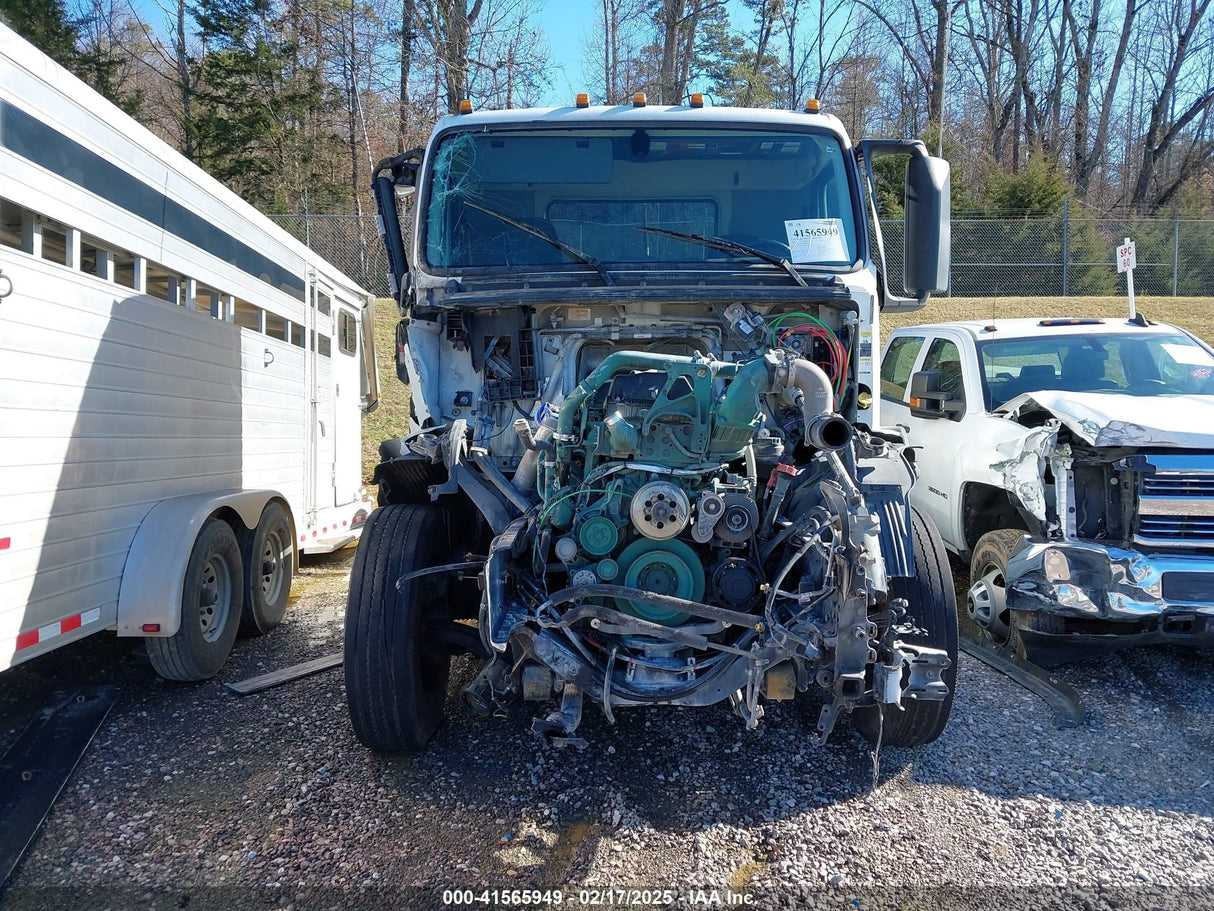 2018 Volvo VNL - Second Truck Parts