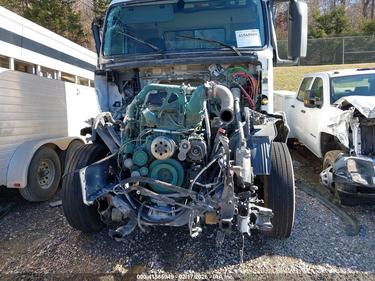 2018 Volvo VNL - Second Truck Parts