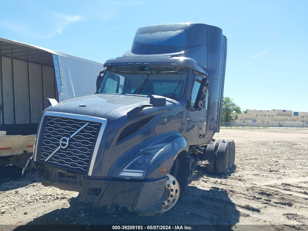 2022 VOLVO VNL X15G 400HP RATIO 3.42 - Second Truck Parts