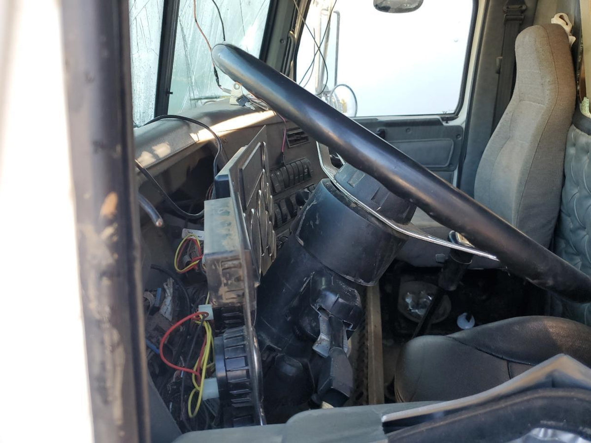 2012 WESTERN STAR 4900FA - Second Truck Parts