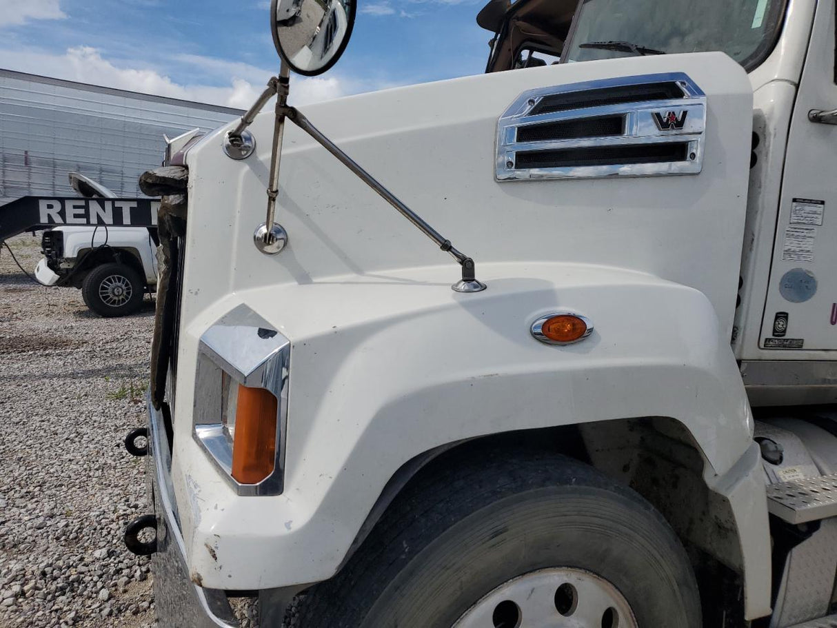 2016 Western Star 4700 - Second Truck Parts