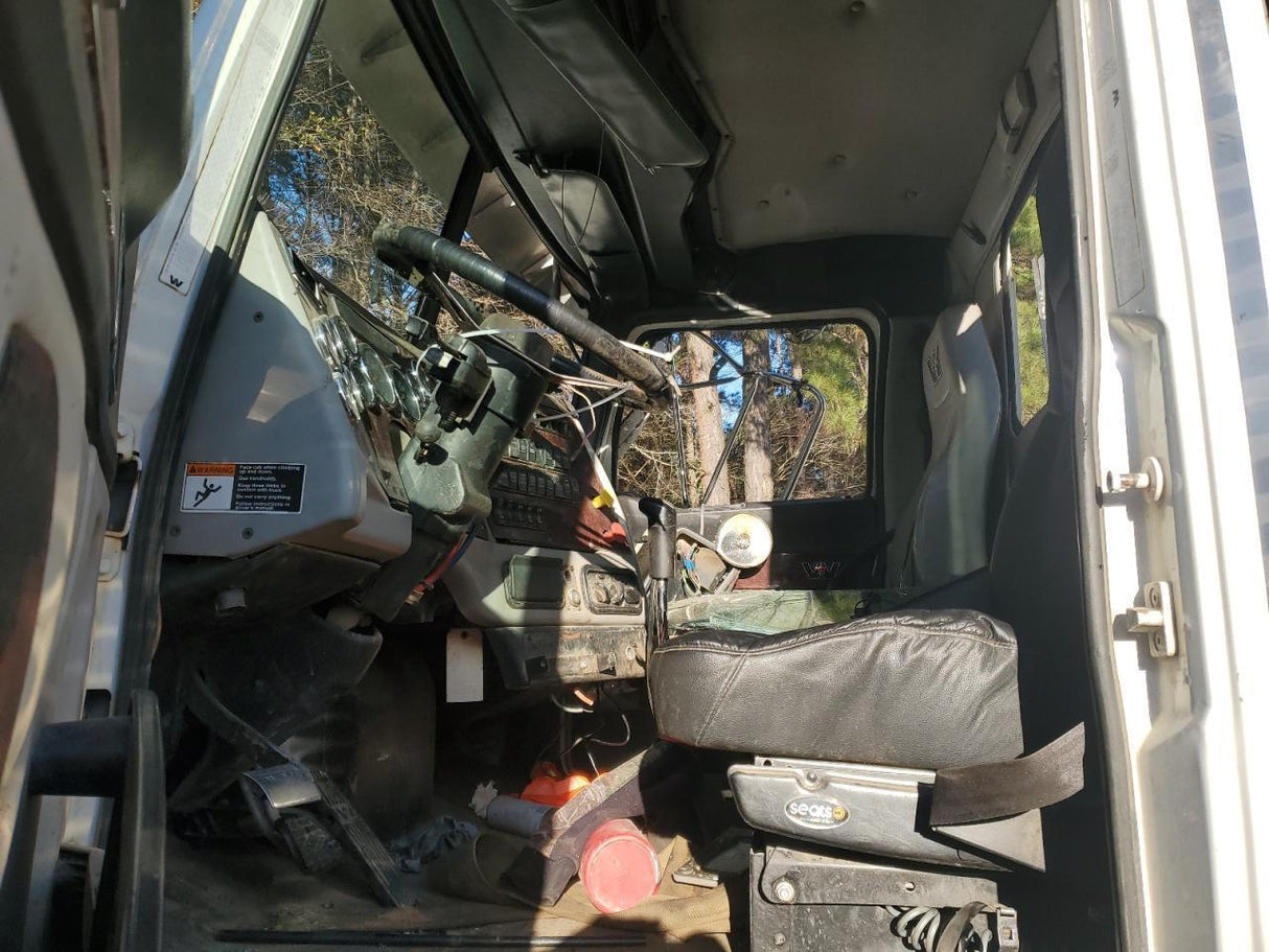 2016 Western Star 4900FA - Second Truck Parts
