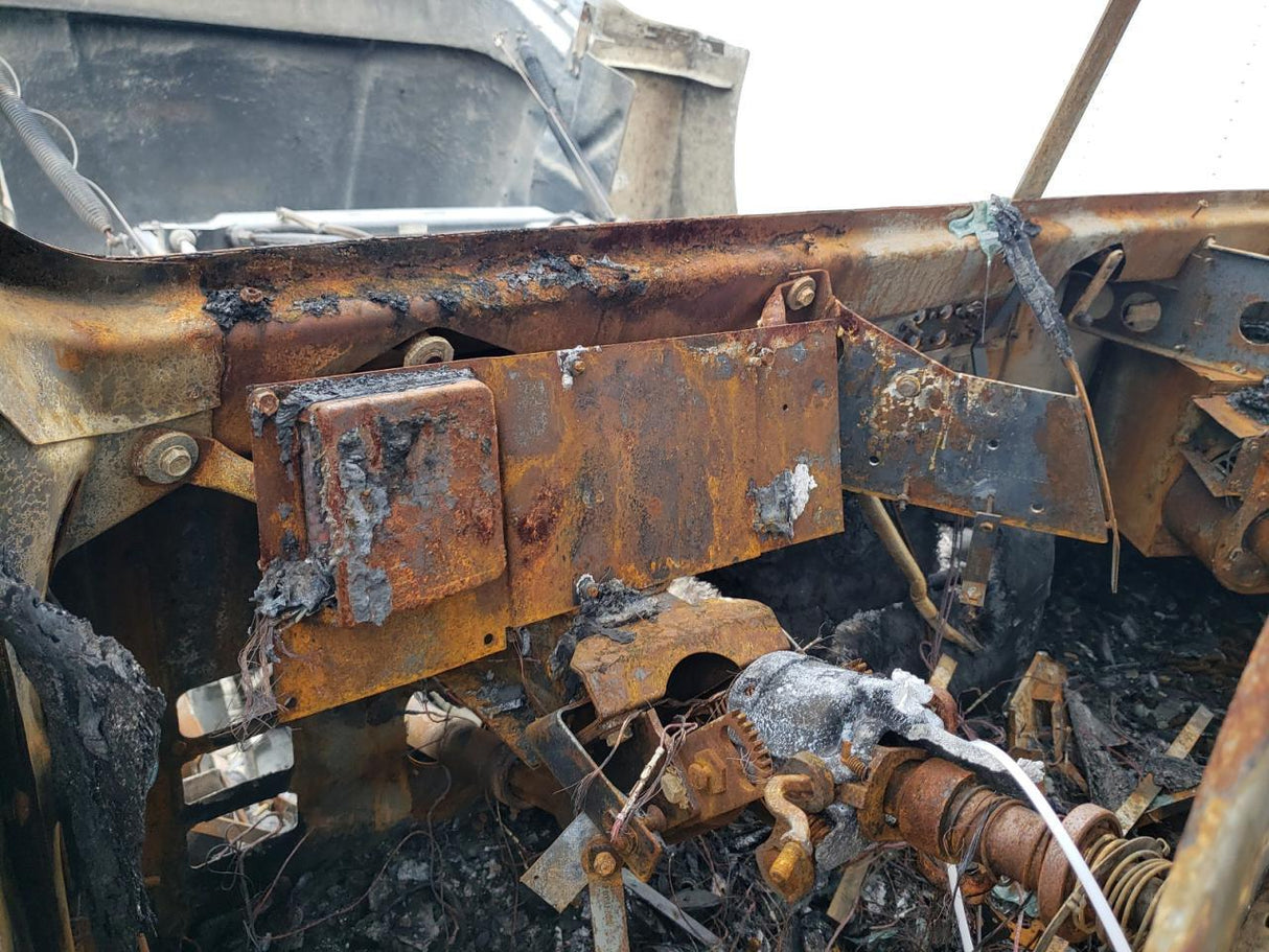 2018 WESTERN STAR 4900SA - Second Truck Parts