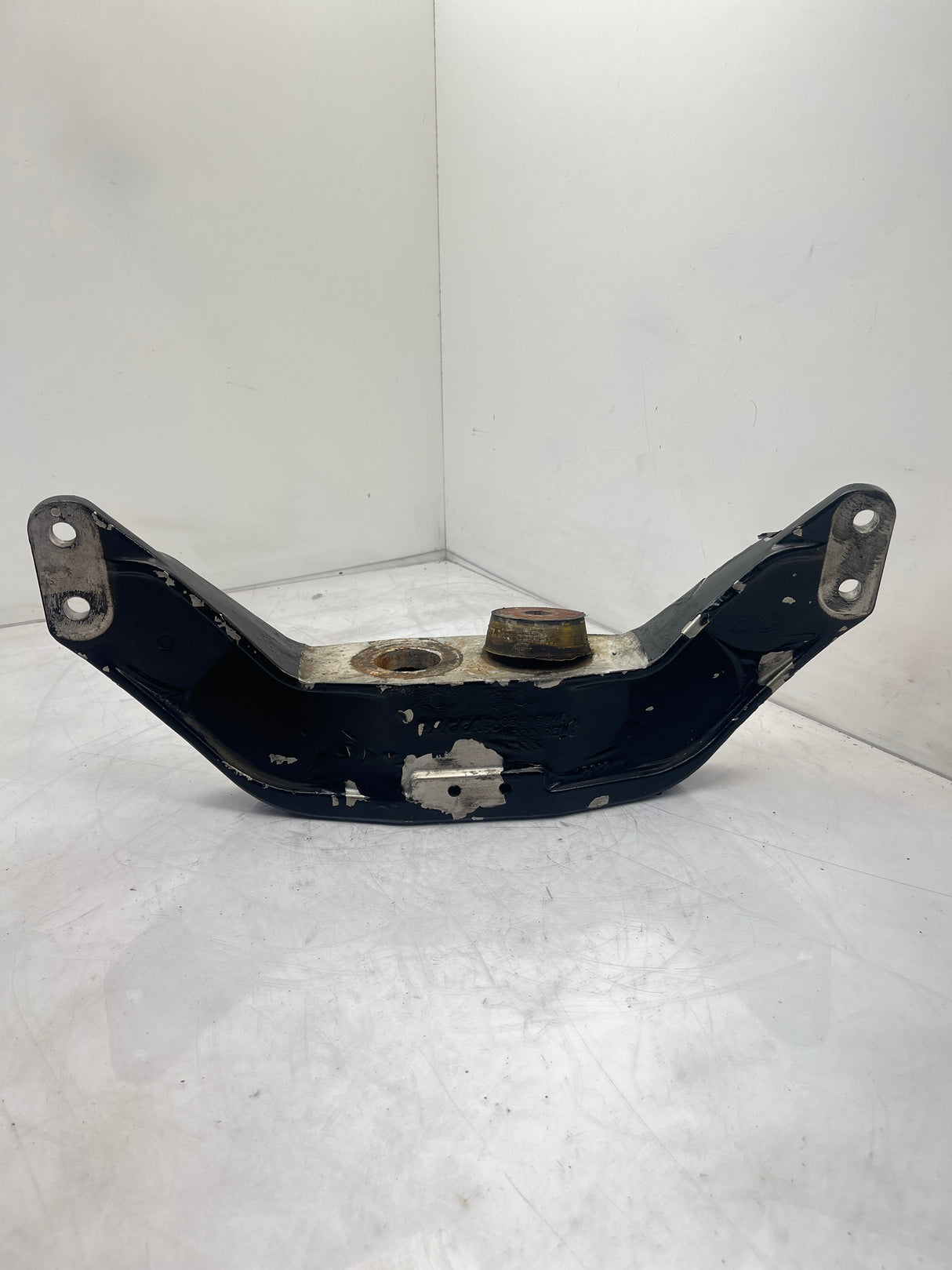 05-15046 Genuine Paccar Front Engine Mount