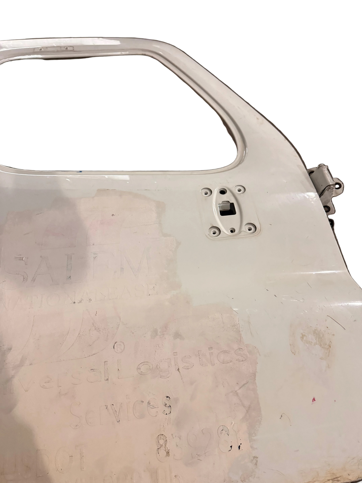 A18-57527-004 Genuine Freightliner Right Front White Door