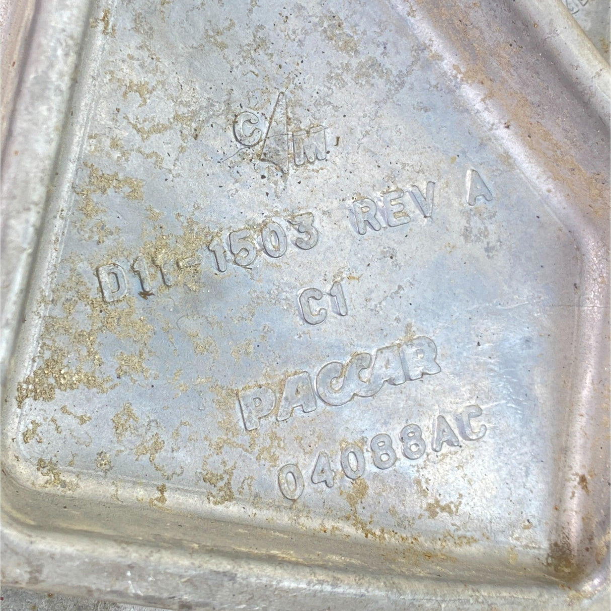 D11-1503 Genuine Paccar Air Cleaner Bracket - Second Truck Parts