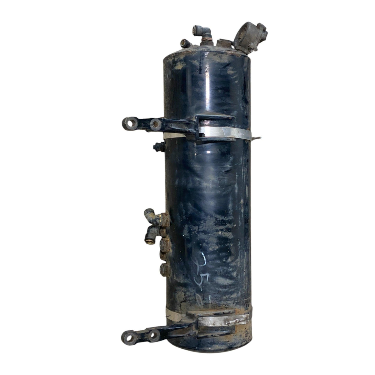 21183460 Genuine Volvo Air Tank 33" X 10" - Second Truck Parts