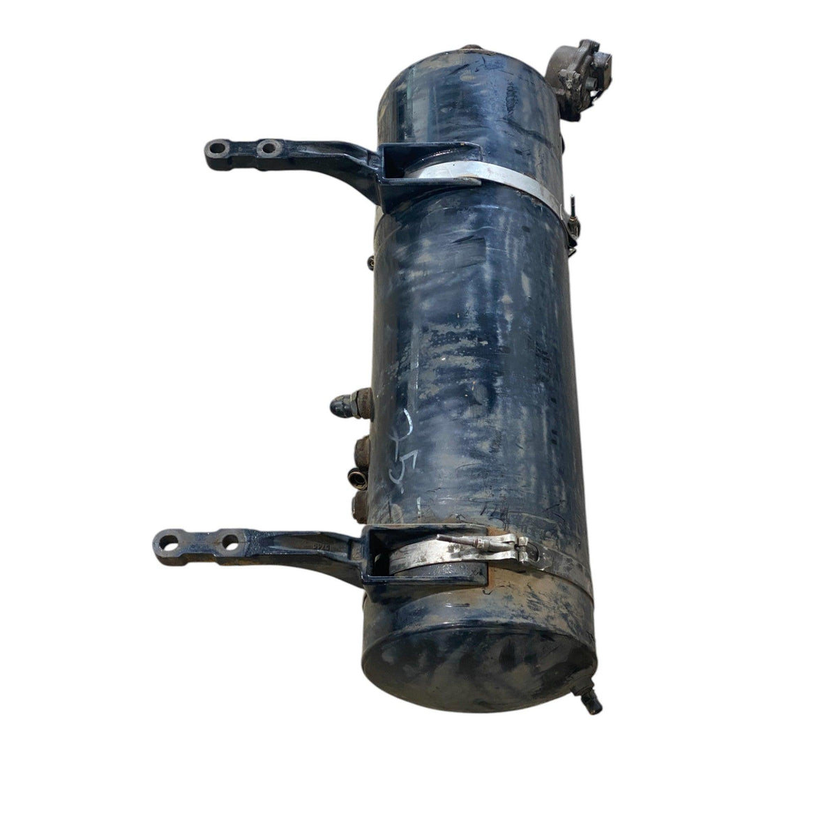 21183460 Genuine Volvo Air Tank 33" X 10" - Second Truck Parts