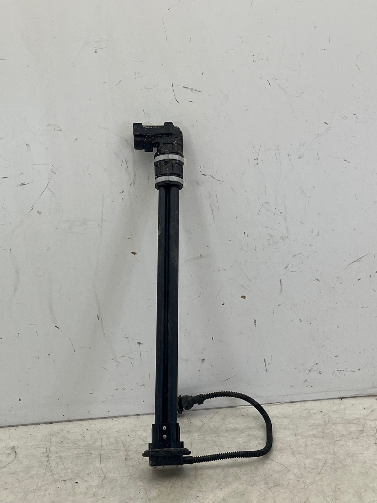 Q21-6170-003 Genuine Kenworth DEF Concentration Sensor - Second Truck Parts