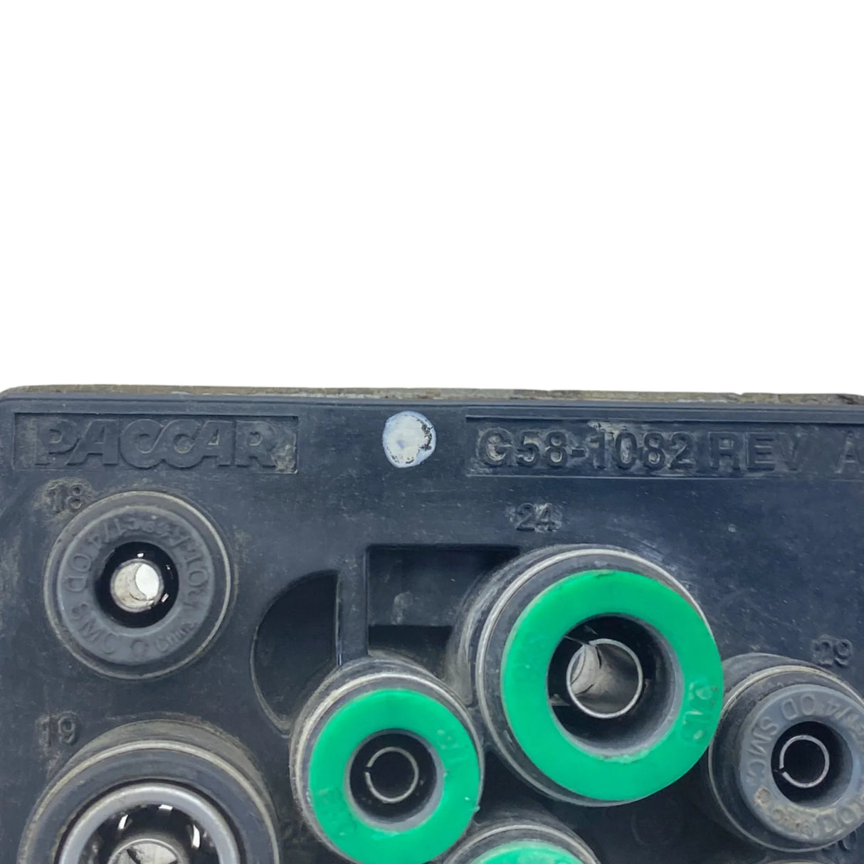 G58-1082 Genuine Paccar Cab Air Manifold - Second Truck Parts