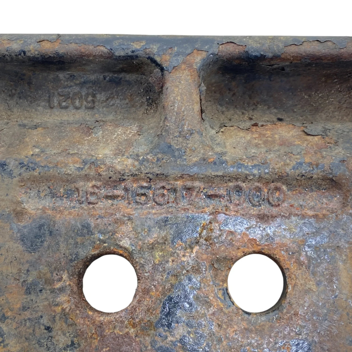 16-15617-000 Genuine Freightliner Axle Stop - Second Truck Parts